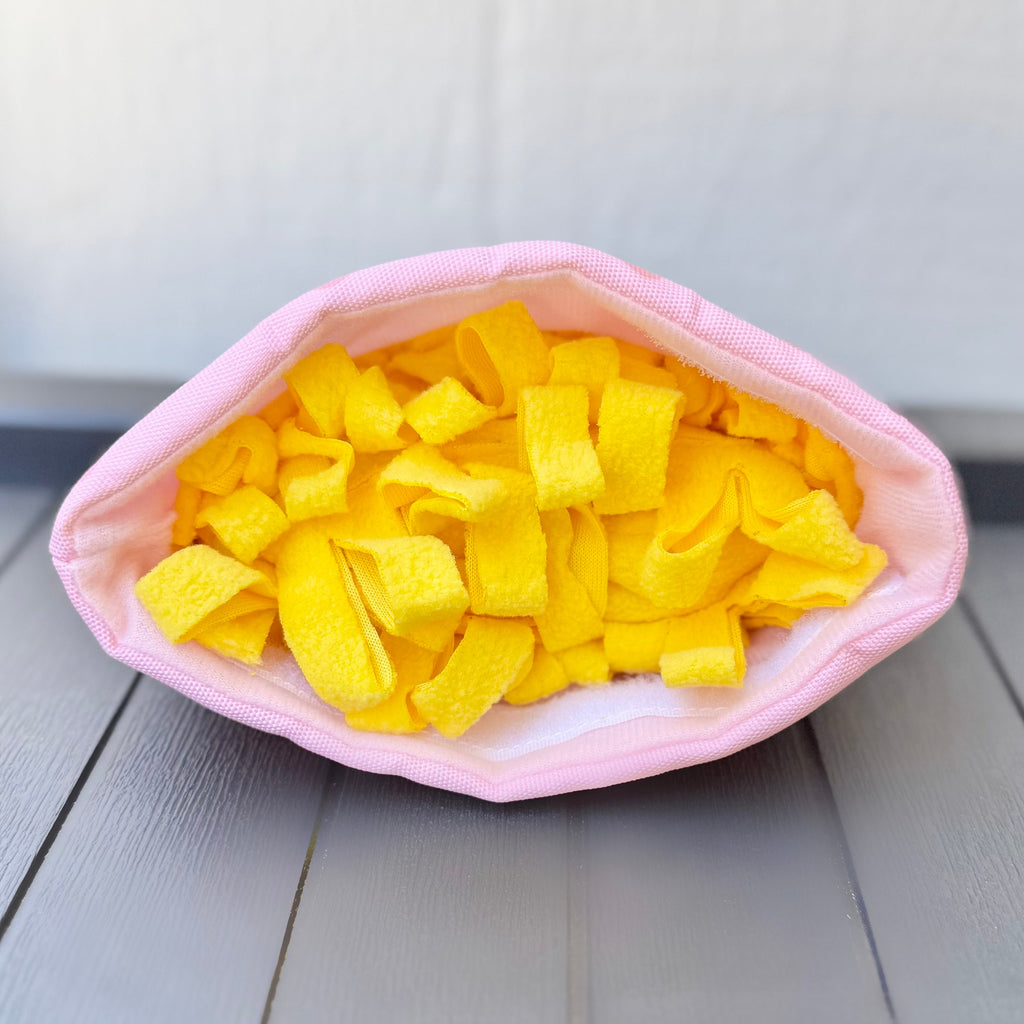 Blushiez Bulldog Ramen Interactive Dog Toy Set