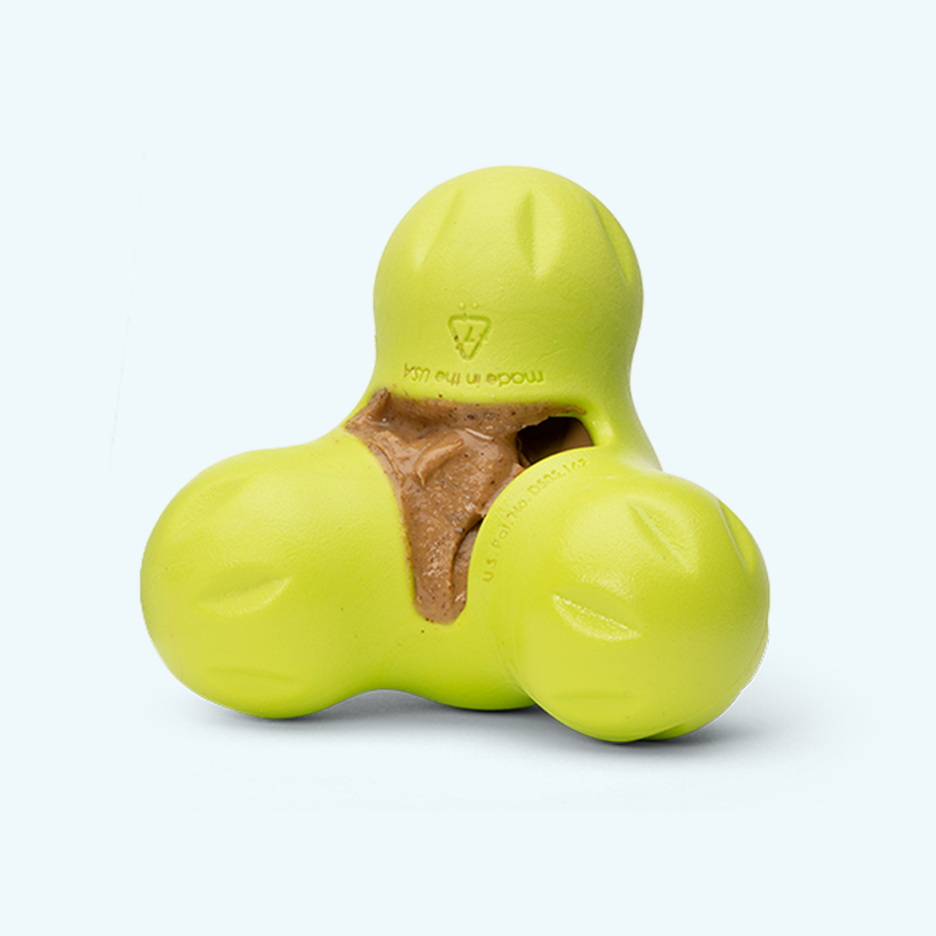 Peanut Butter & Banana Creamy Dog Treat in Easy-Squeeze Pouch