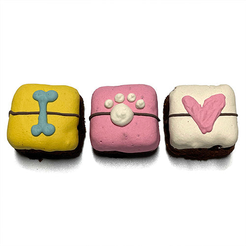 Good Dog Brownie Bites Gift Box – Peanut Butter Apple Dog Treats