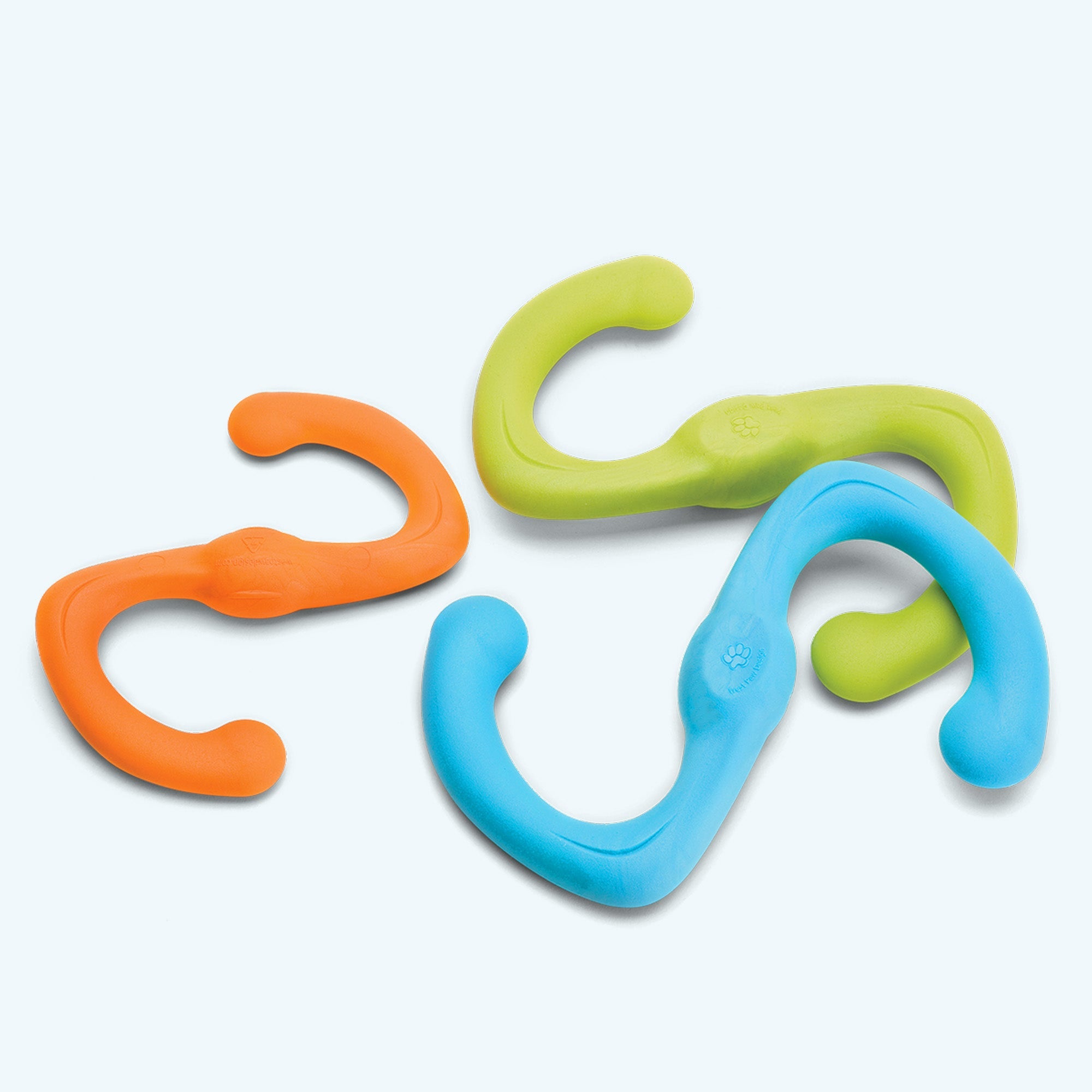 Flexible S-Shaped Dog Toy for Interactive Play, Dishwasher Safe