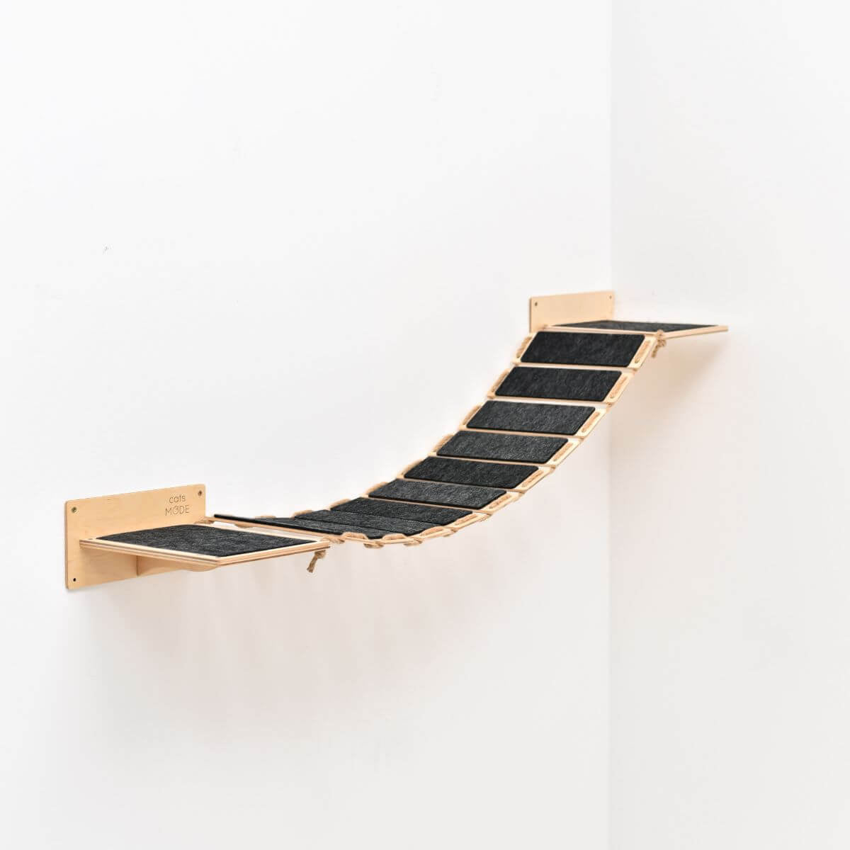 Wall-Mounted Wooden Cat Bridge with Felt-Covered Stairs, 48.8"