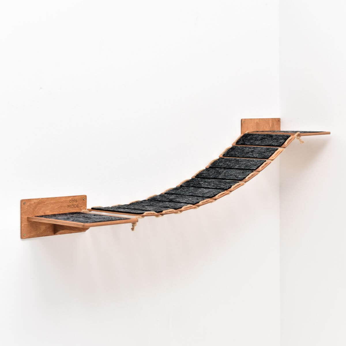 Cat Rope Bridge with Felt-Covered Stairs, 48.8"