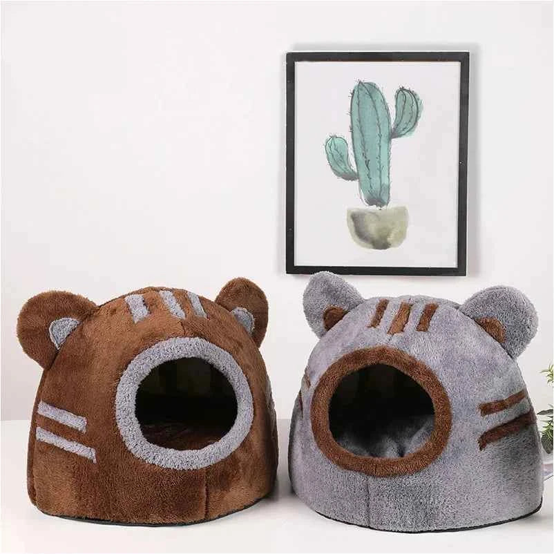 Winter Deep Sleep Bear Cave Cat Bed, Plush Enclosed Nest