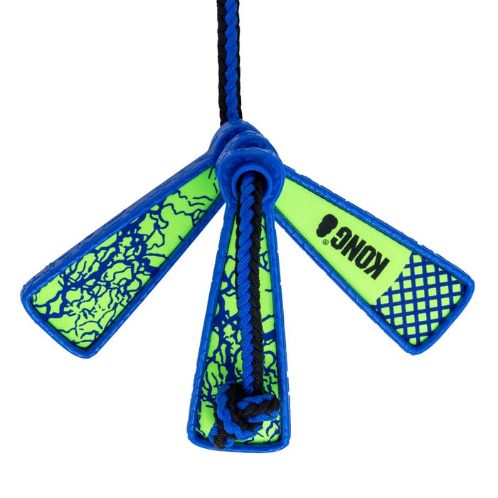 KONG Whirlz Rope Fetch Toy with Three-Wing Design