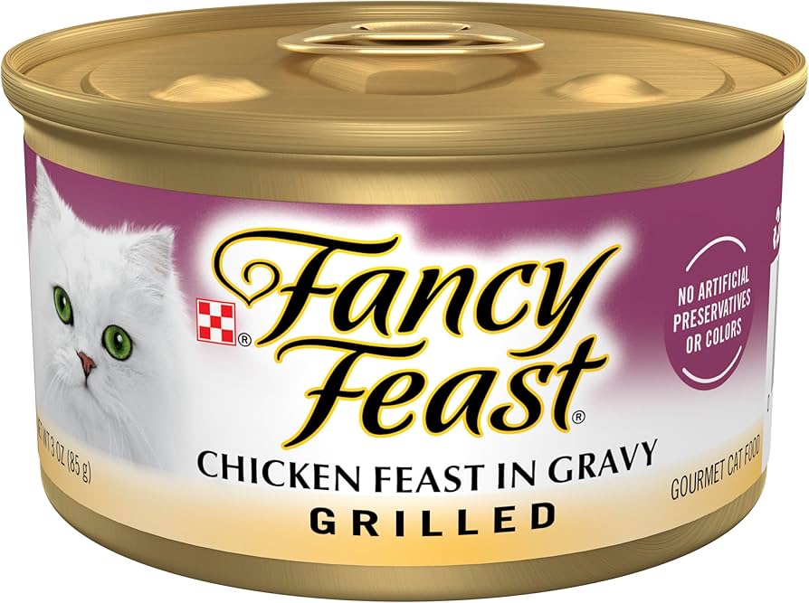 Adult Cat Food with Real Chicken and Savory Broth