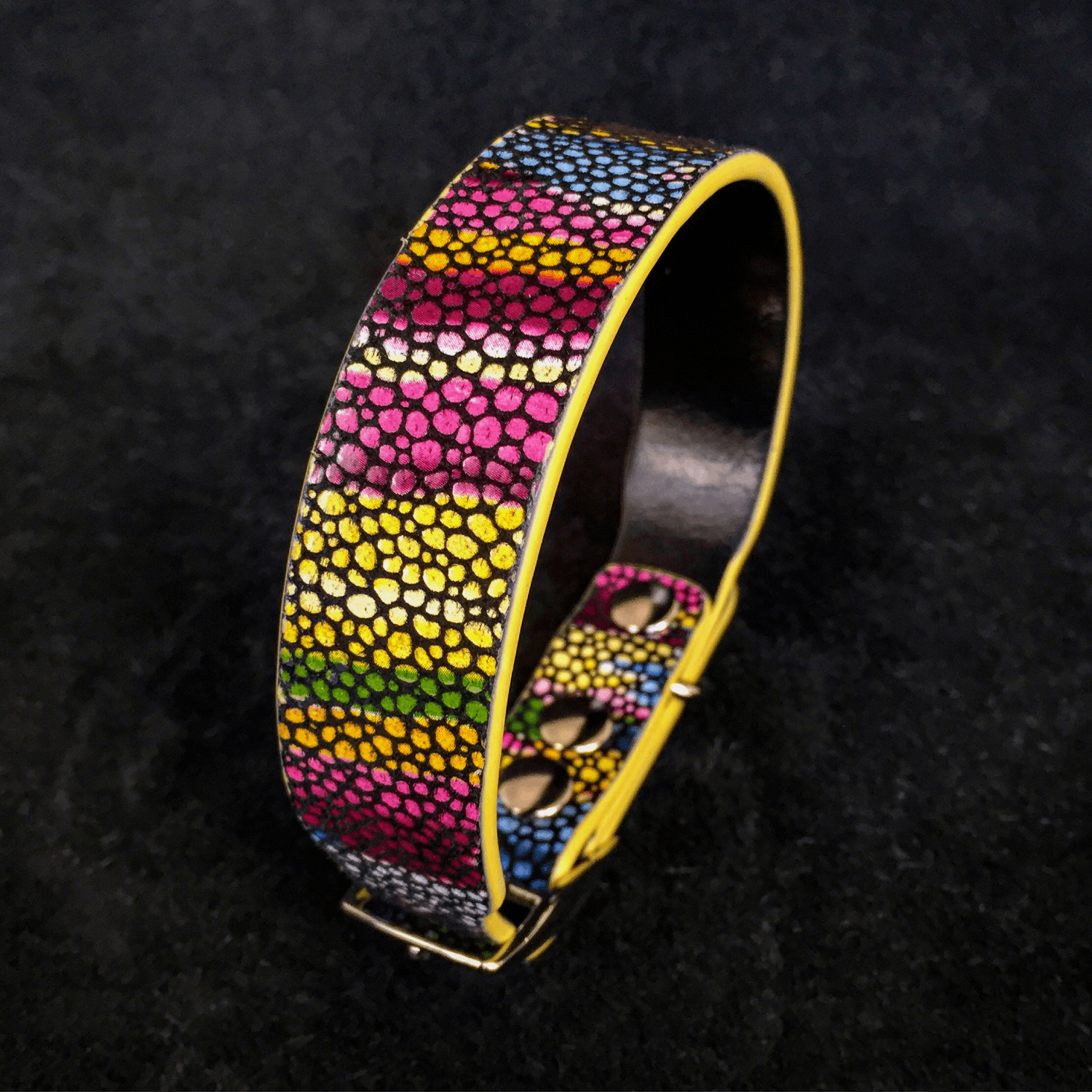 Moby Genuine Leather Dog Collar for Small Breeds by Bestia