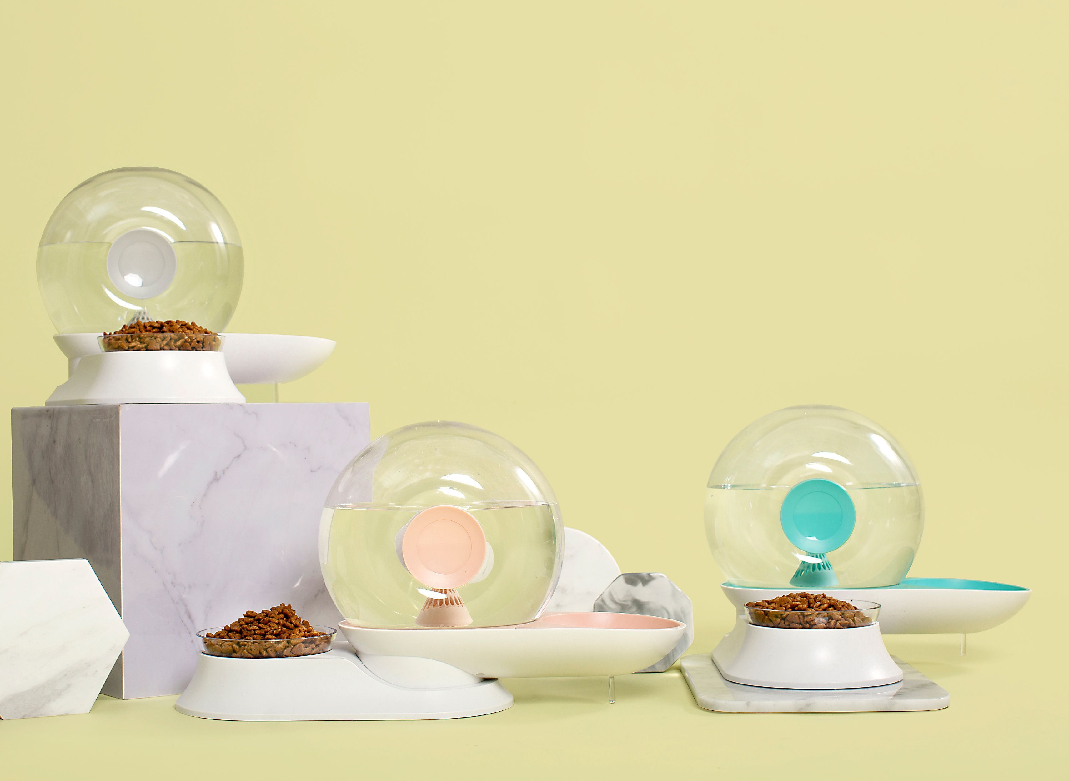 2-in-1 Snail-Shaped Filtered Water and Food Bowl for Cats and Small Dogs
