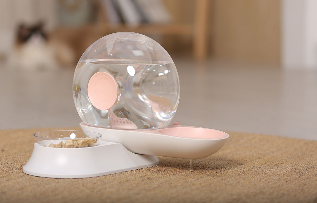 2-in-1 Snail-Shaped Filtered Water and Food Bowl for Cats and Small Dogs