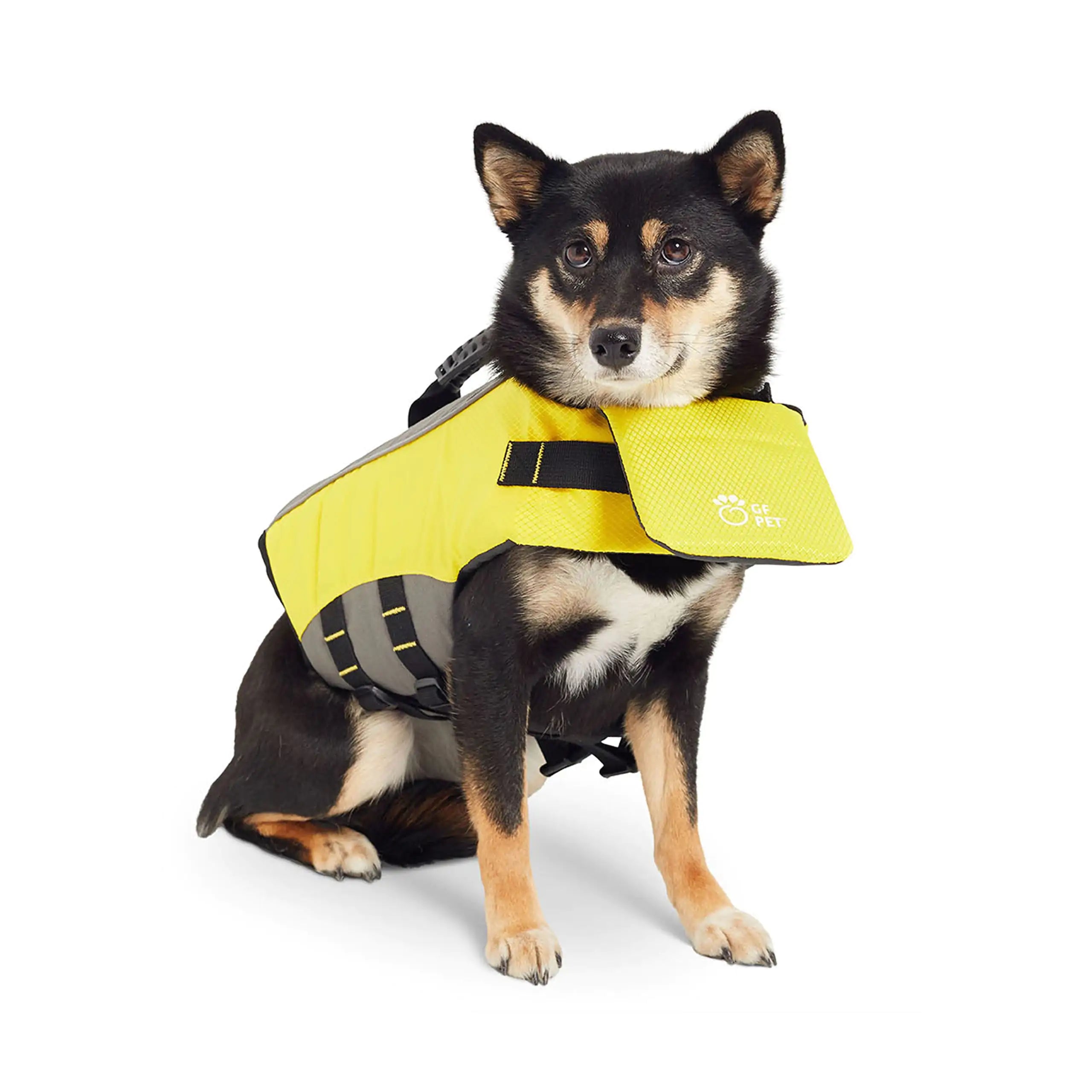 GF PET Dog Life Vest with Chin Flotation and Reflective Details